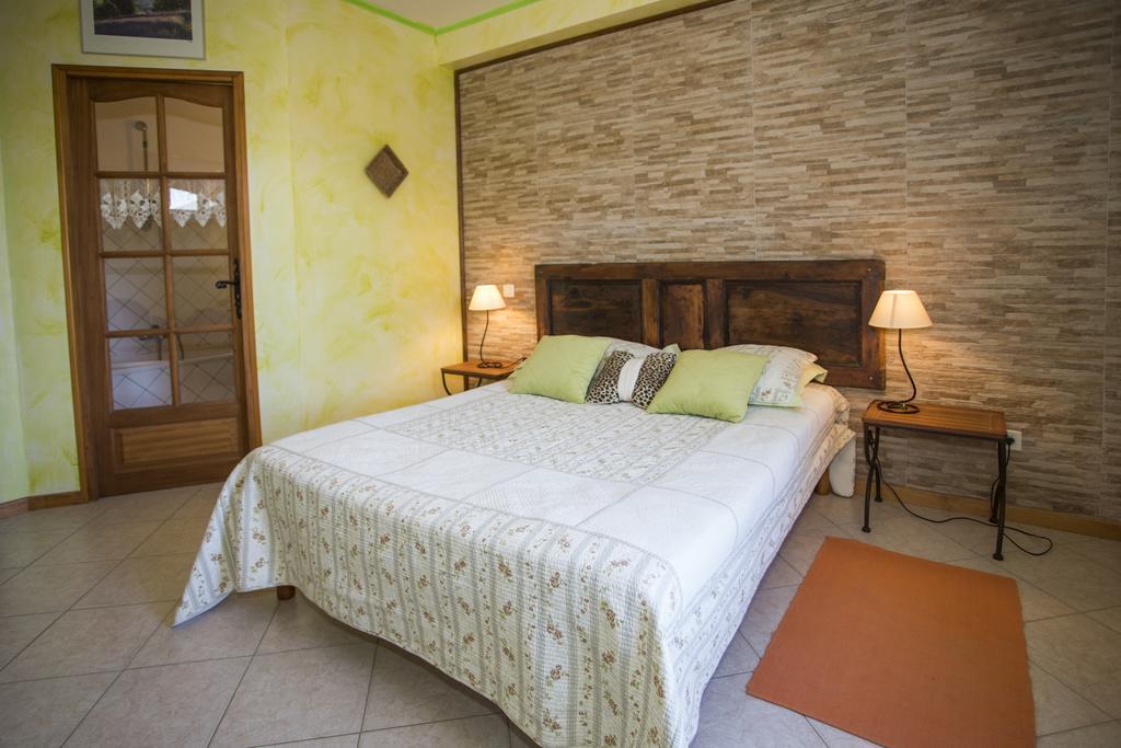 Hotel A Pianella Castirla Esterno foto
